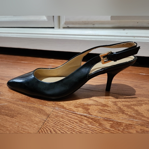 MICHAEL KORS Kelsey High Heel Pointed Toe Slingbacks Black Patent Leather Sz 7.5 - Picture 3 of 7